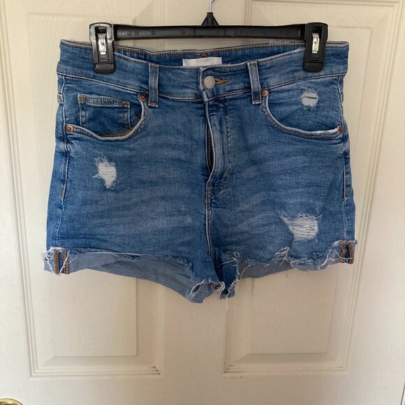 H&M Pants - H&M Jean Shorts Size 8 Cut Off